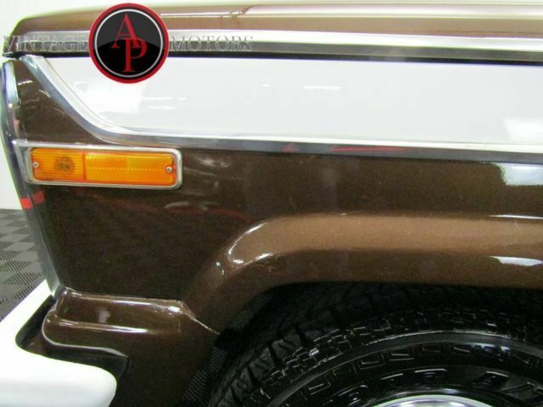 1979 Jeep Wagoneer V8 AUTO 4X4 RESTORED! - photo 10