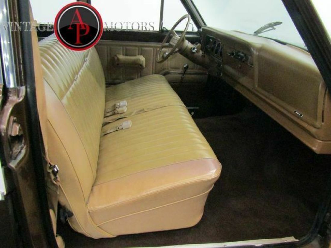 1979 Jeep Wagoneer V8 AUTO 4X4 RESTORED! - photo 6