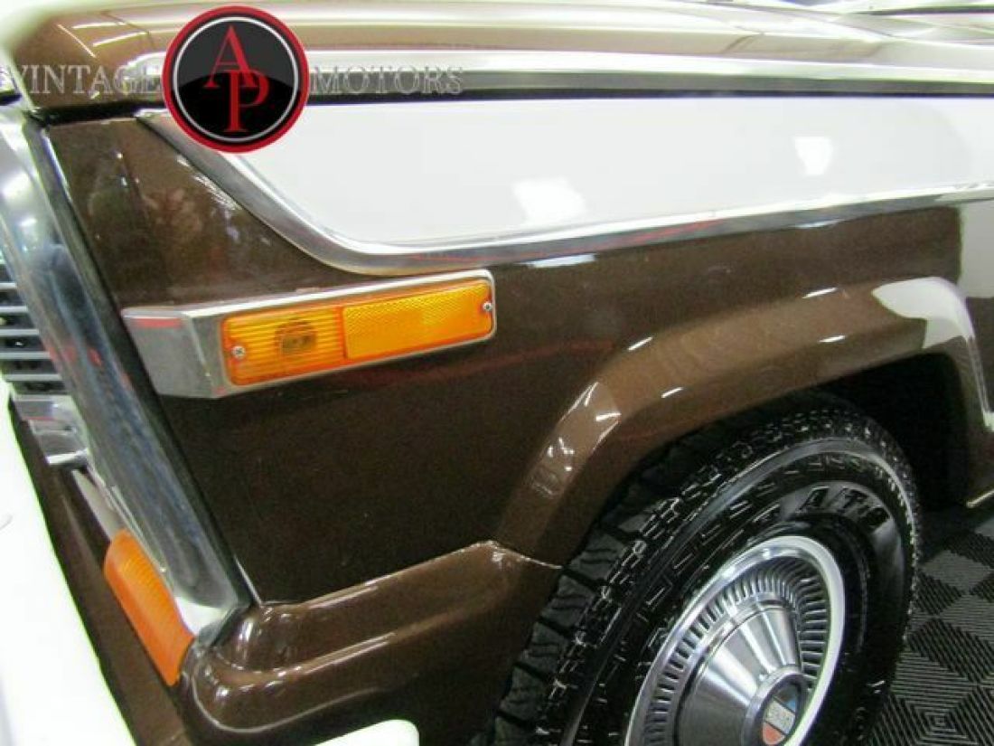 1979 Jeep Wagoneer V8 AUTO 4X4 RESTORED! - photo 7