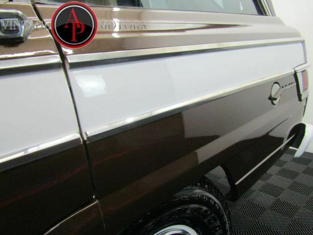 1979 Jeep Wagoneer V8 AUTO 4X4 RESTORED! - photo 9