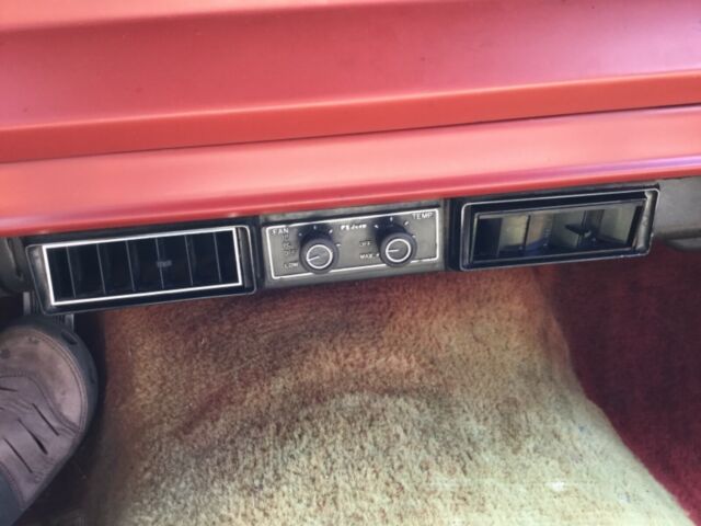 1979 Jeep Wagoneer - photo 12