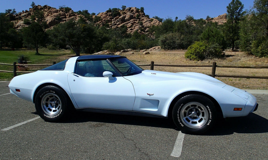 1979 Chevrolet Corvette - photo 2
