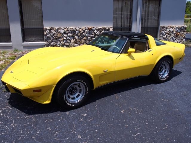 1979 Chevrolet Corvette Matching Numbers L82, 33,037 Miles, Glass Tops - photo 3