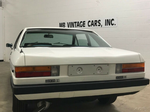 1979 Lancia Gamma Coupe - photo 10