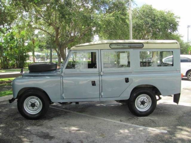 1979 Land Rover Defender 109 Station Wagon - photo 5