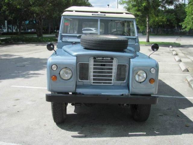 1979 Land Rover Defender 109 Station Wagon - photo 6