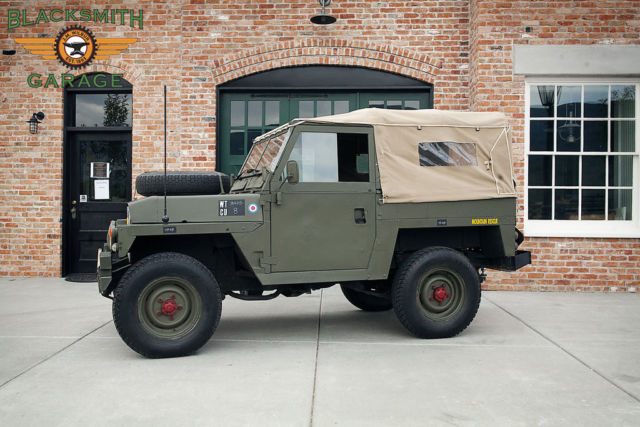 1974 Land Rover Lightweight 88 Mountain Rescue - photo 4
