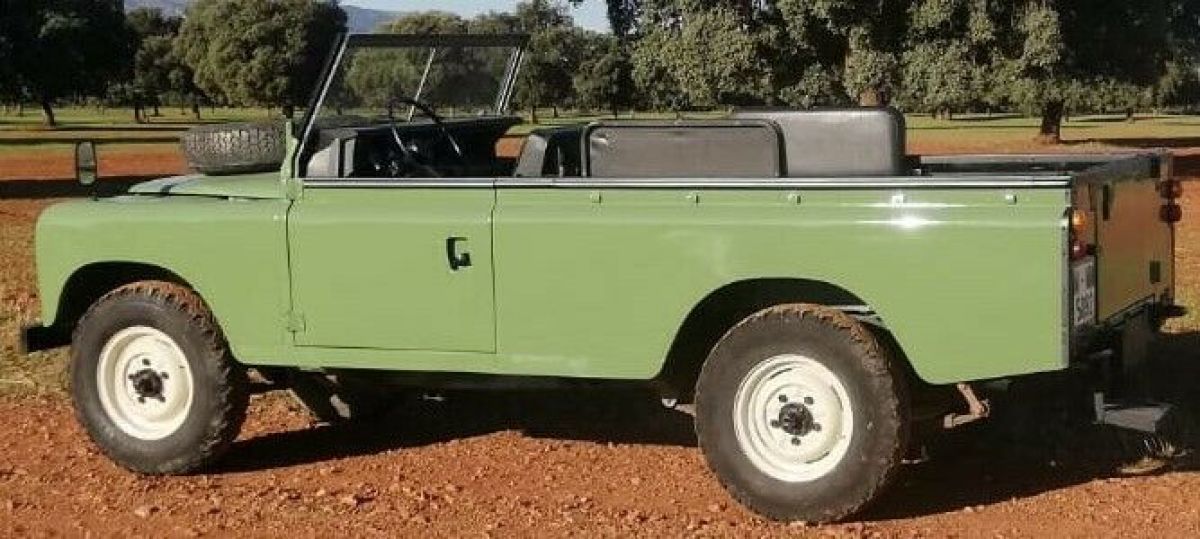 1979 Land Rover Defender Pickup - photo 2