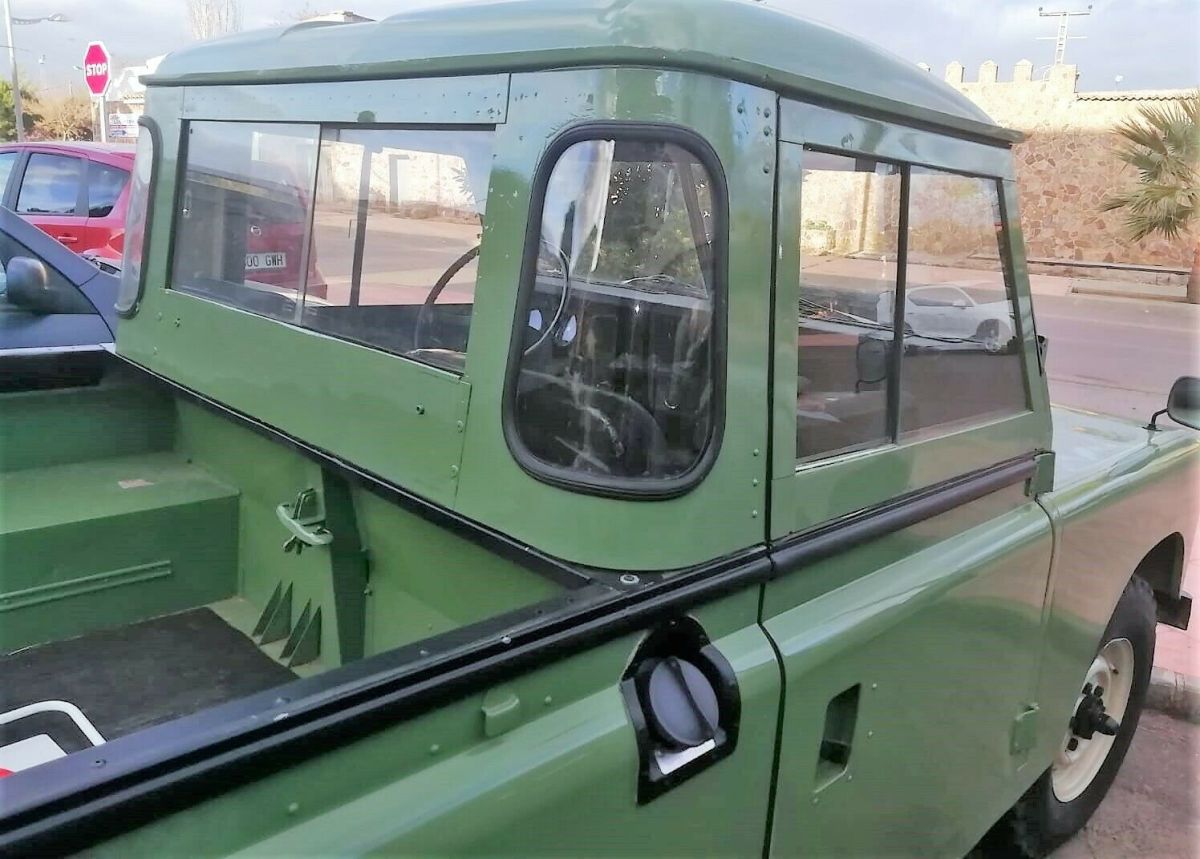 1979 Land Rover Defender Pickup - photo 8