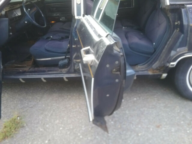 1979 Lincoln Collector Car Not For Sell (Parting out) Name Your Price 1979 Lincoln Continental