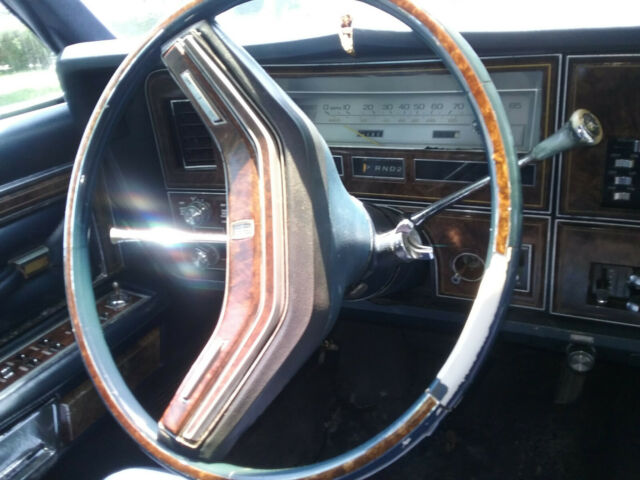 1979 Lincoln Continental - photo 3