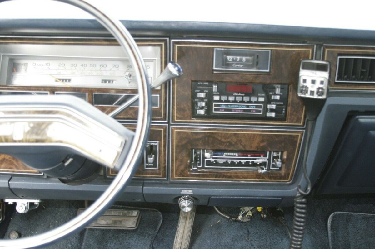 1979 Lincoln Continental - photo 2