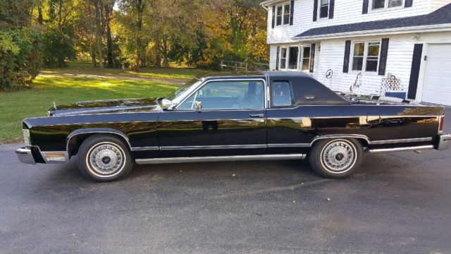 1979 Lincoln Continental 2 Door Blk/Blk leather 1979 Lincoln Continental Town Coupe