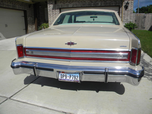 1979 Lincoln Continental Town Car Package - photo 6