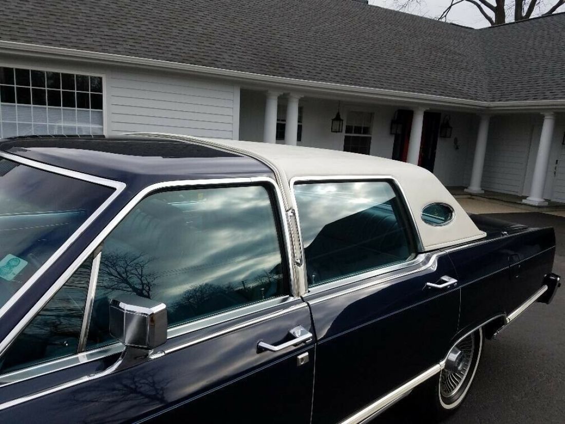 1979 Lincoln Continental Town Car - photo 3