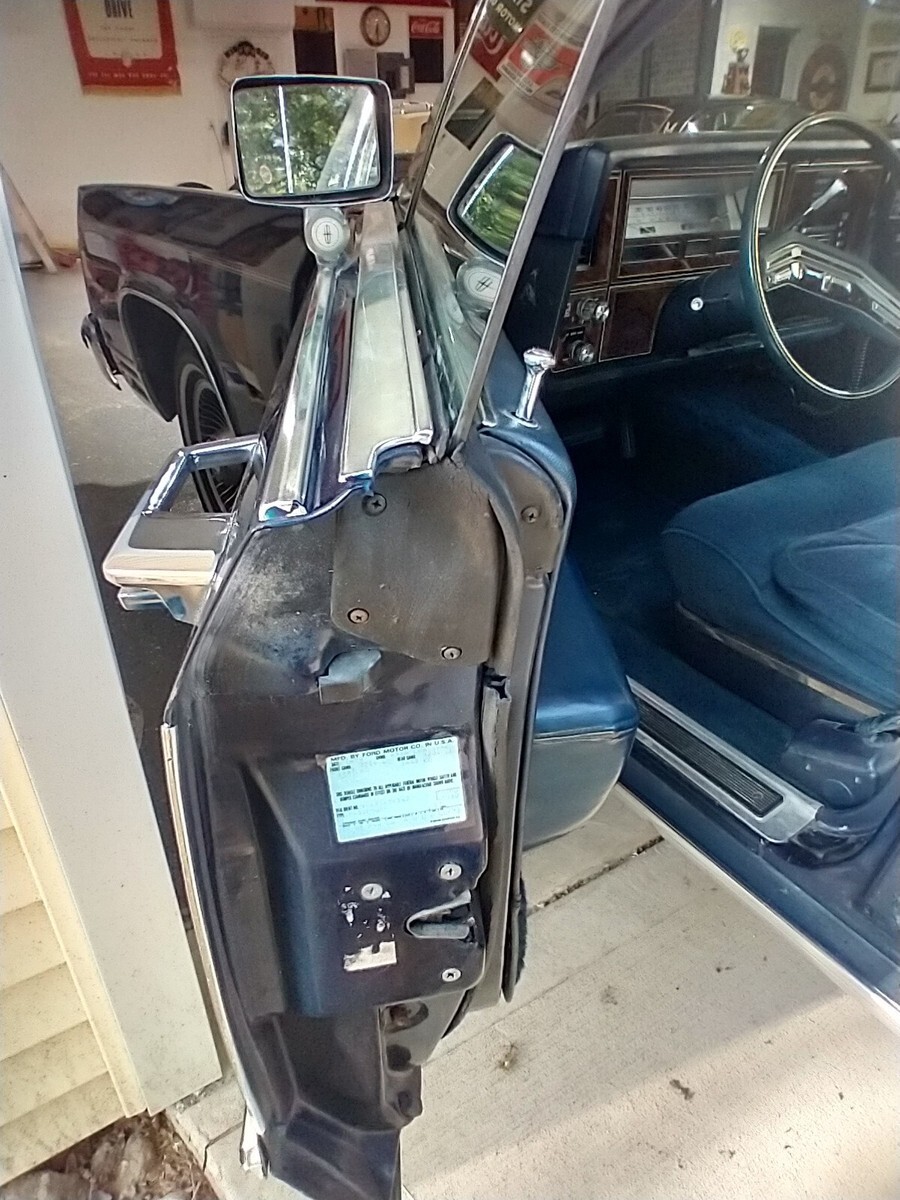 1979 Lincoln Continental - photo 11