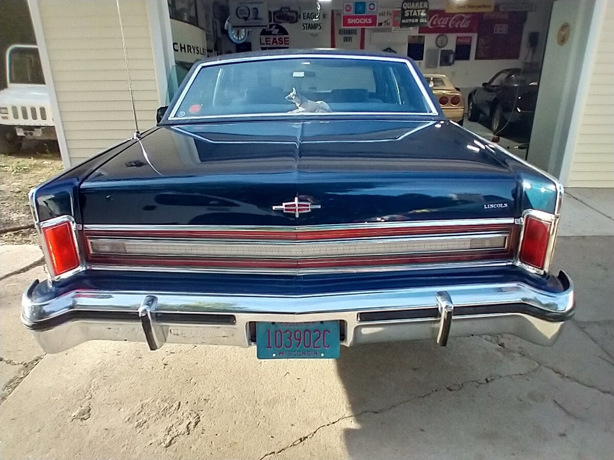 1979 Lincoln Continental - photo 12