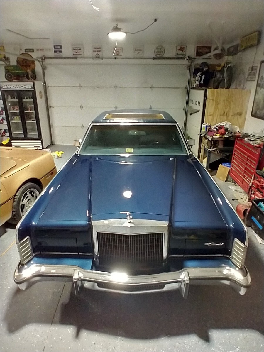 1979 Lincoln Continental - photo 2