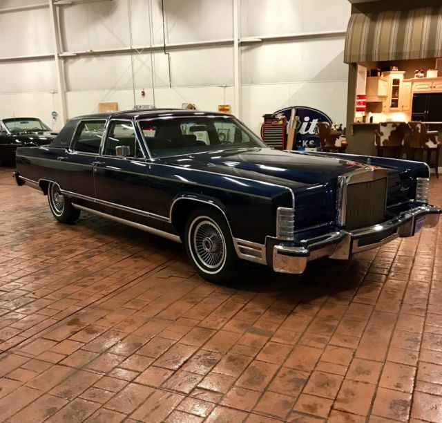 1979 Lincoln Continental - photo 2