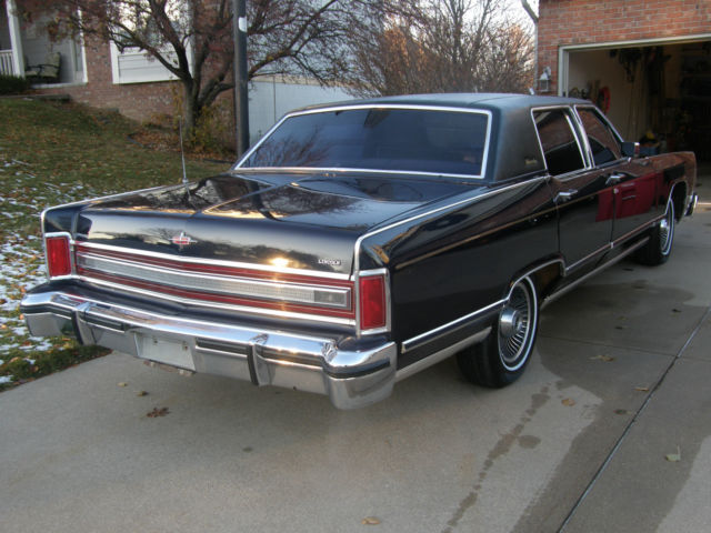 1979 Lincoln Continental Collectors Series - photo 2