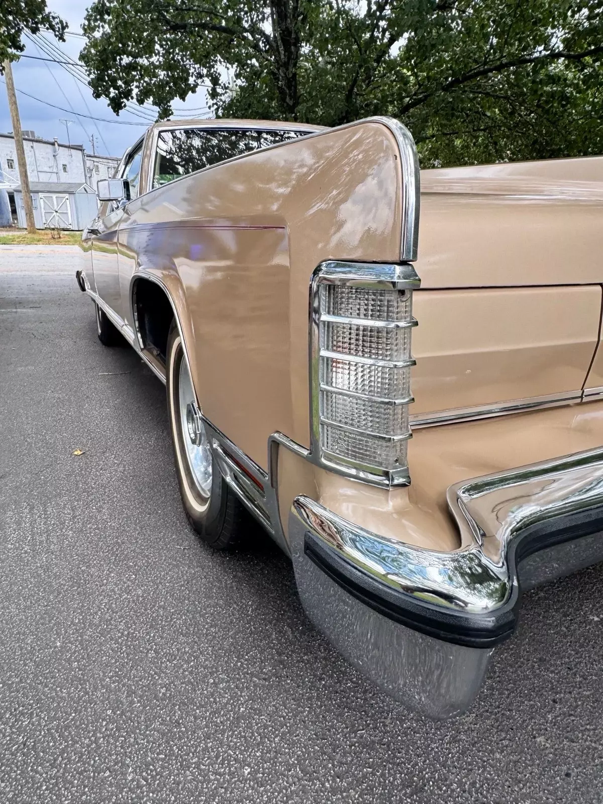 1979 Lincoln Continental Coupe Brown town coupe 1979 Lincoln Continental town coupe