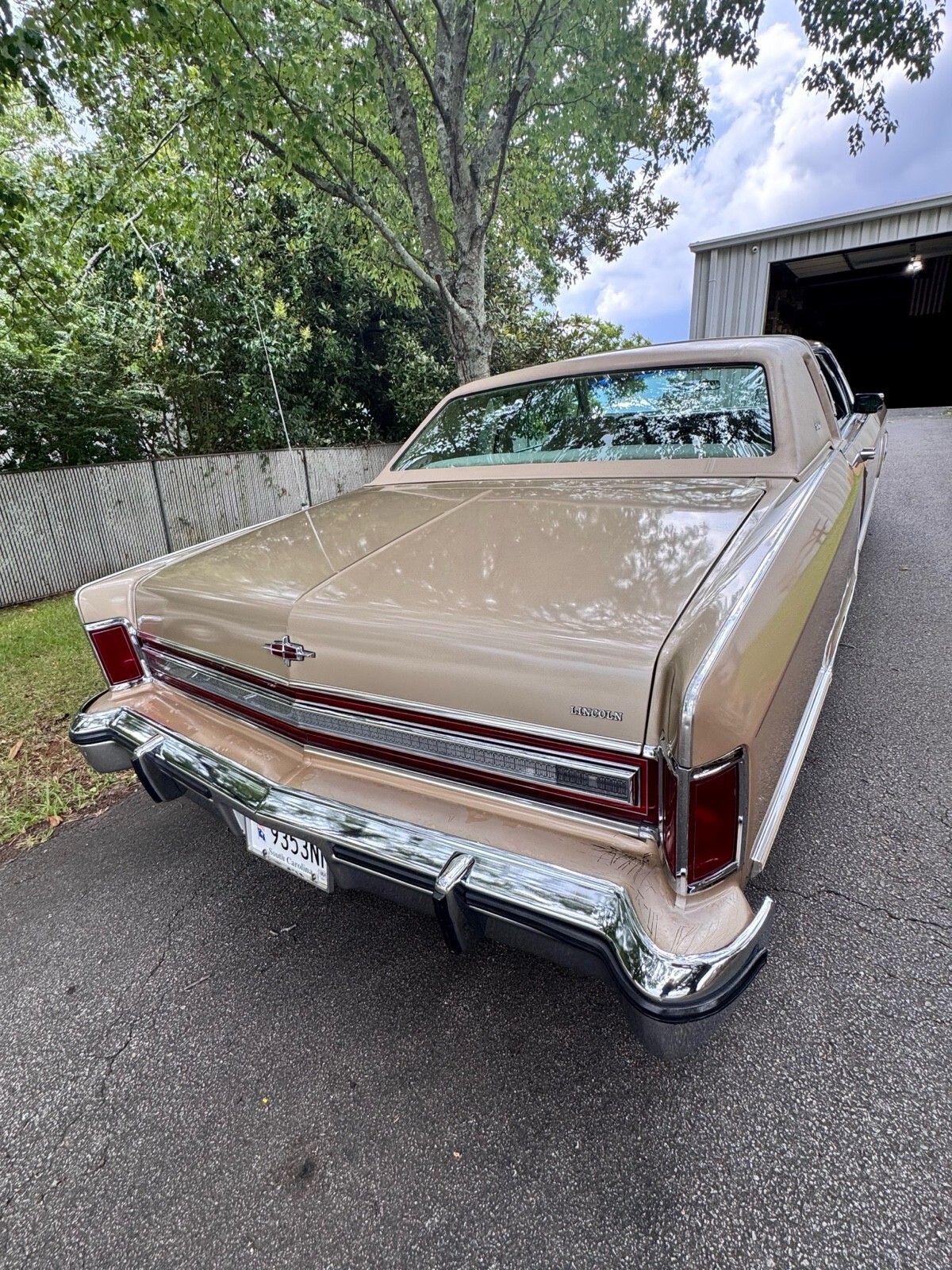 1979 Lincoln Continental town coupe - photo 7