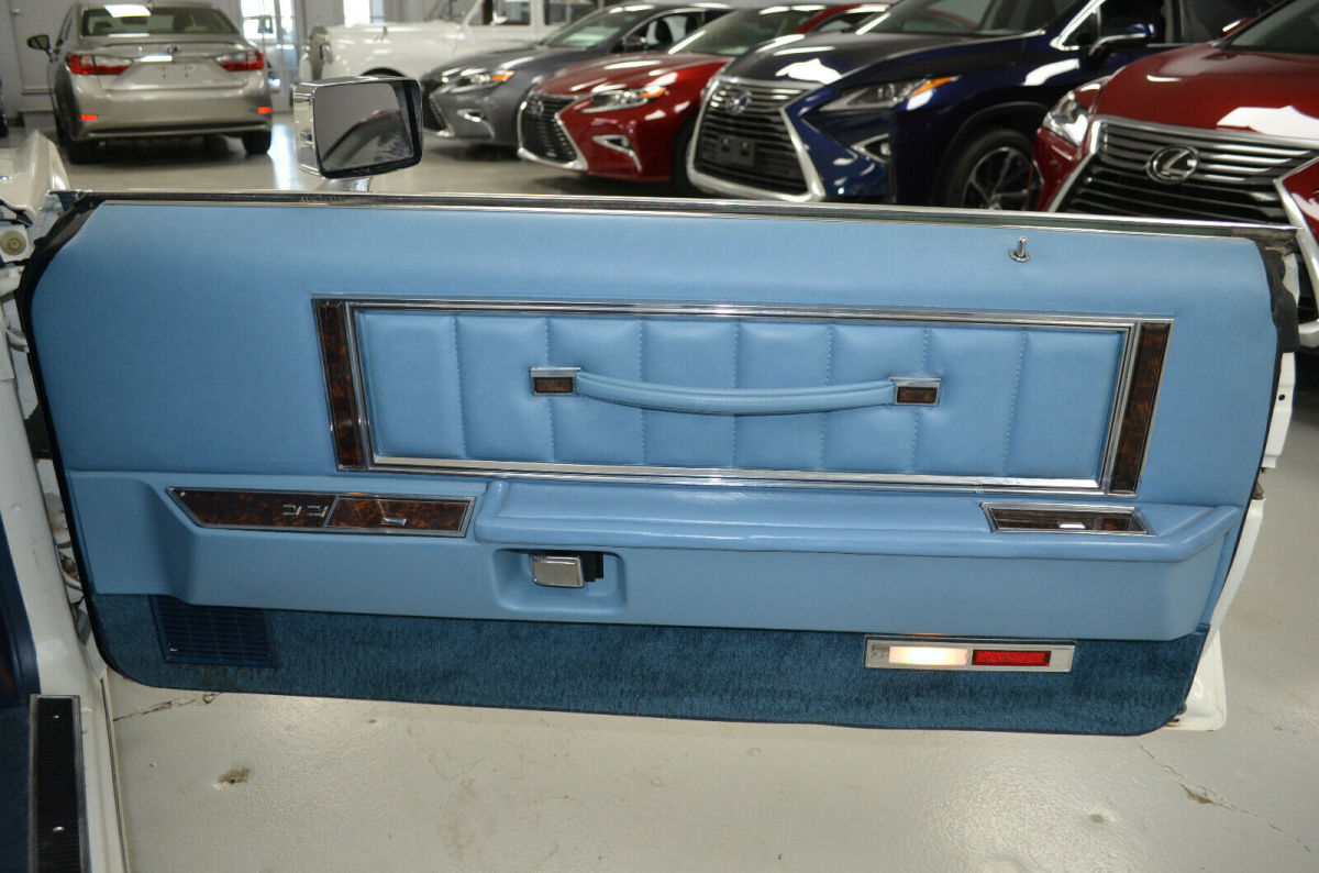 1979 Lincoln Continental Mark V - photo 12