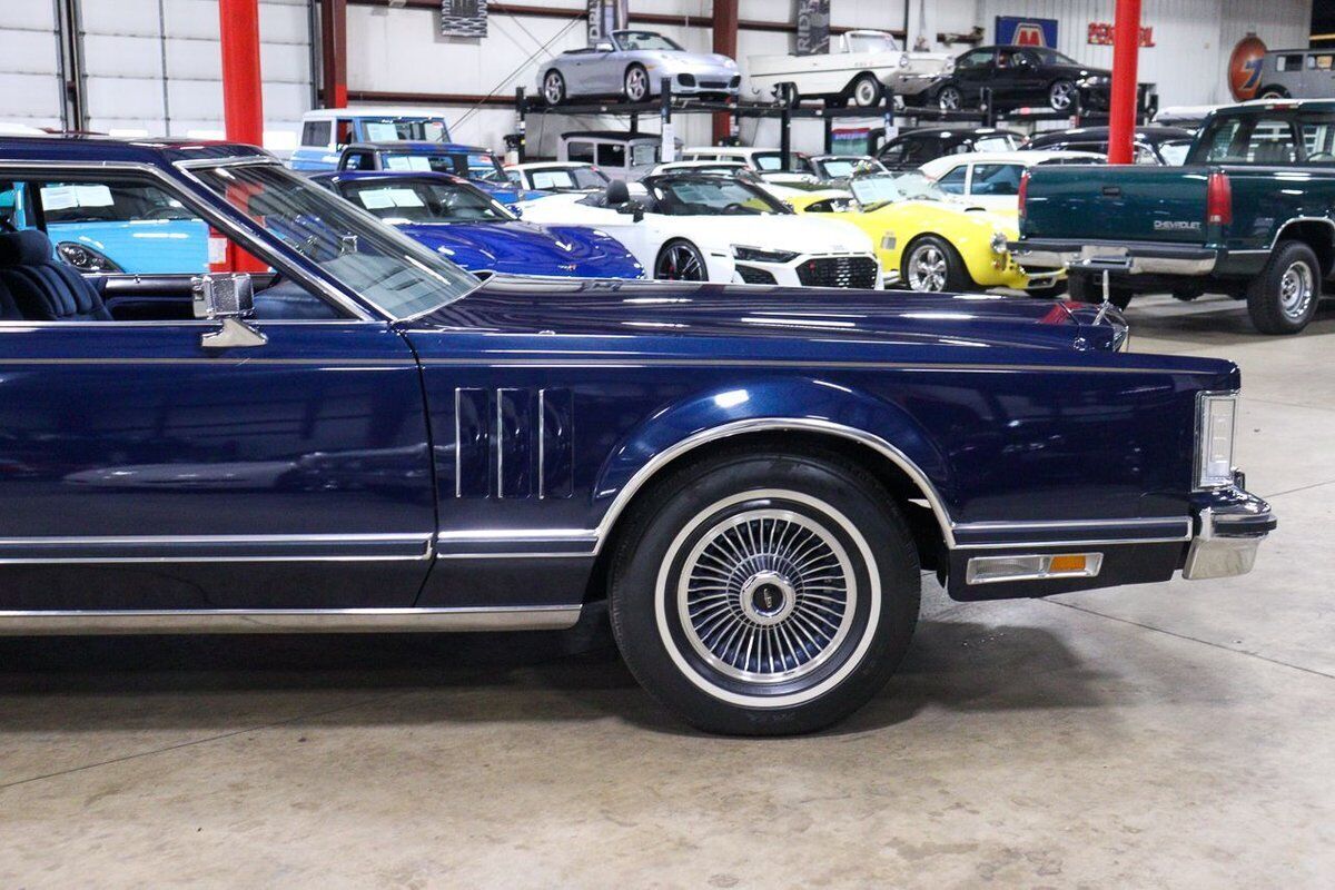 1979 Lincoln Continental Mark V - photo 10
