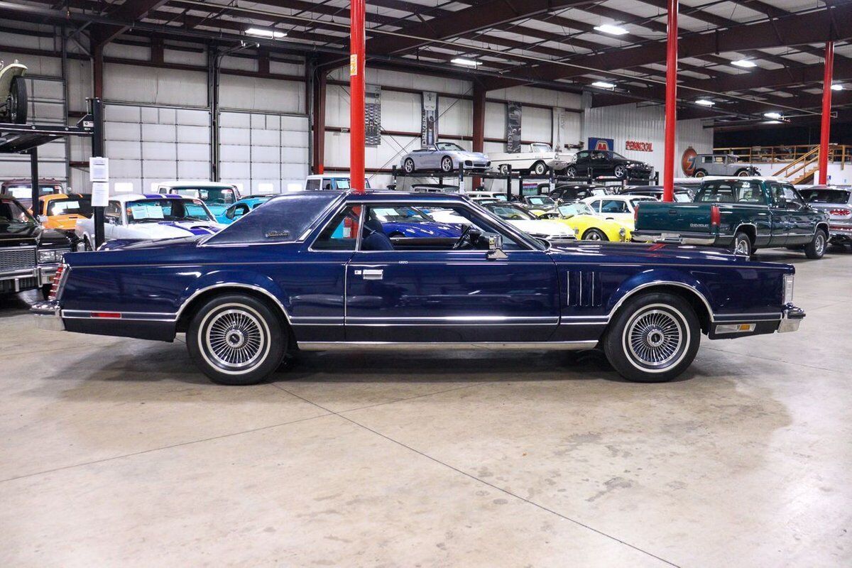 1979 Lincoln Continental Mark V - photo 9
