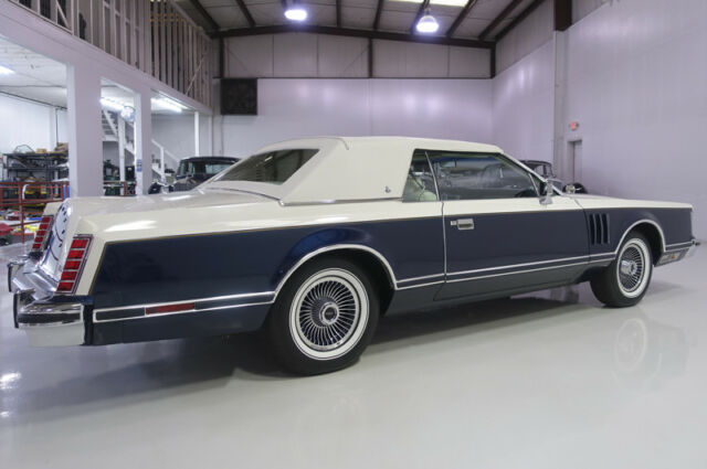 1979 Lincoln Continental Mark V Bill Blass Edition - photo 3