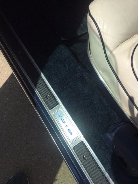 1979 Lincoln Mark Series White/Blue - photo 13
