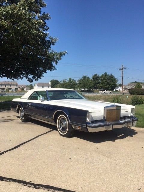 1979 Lincoln Mark Series White/Blue - photo 3
