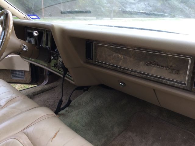 1979 Lincoln Continental - photo 10