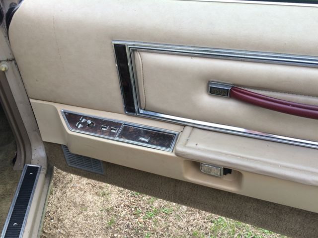 1979 Lincoln Continental - photo 9