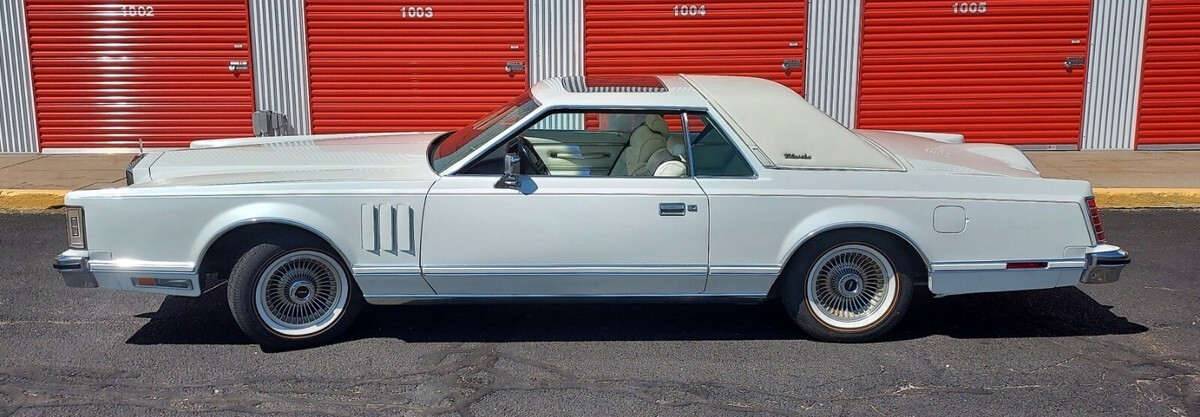 1979 Lincoln Continental Mark V Collector's Series, 1 of 6 - photo 2