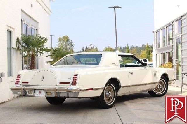 1979 Lincoln Continental Mark V Collector's Series - photo 2