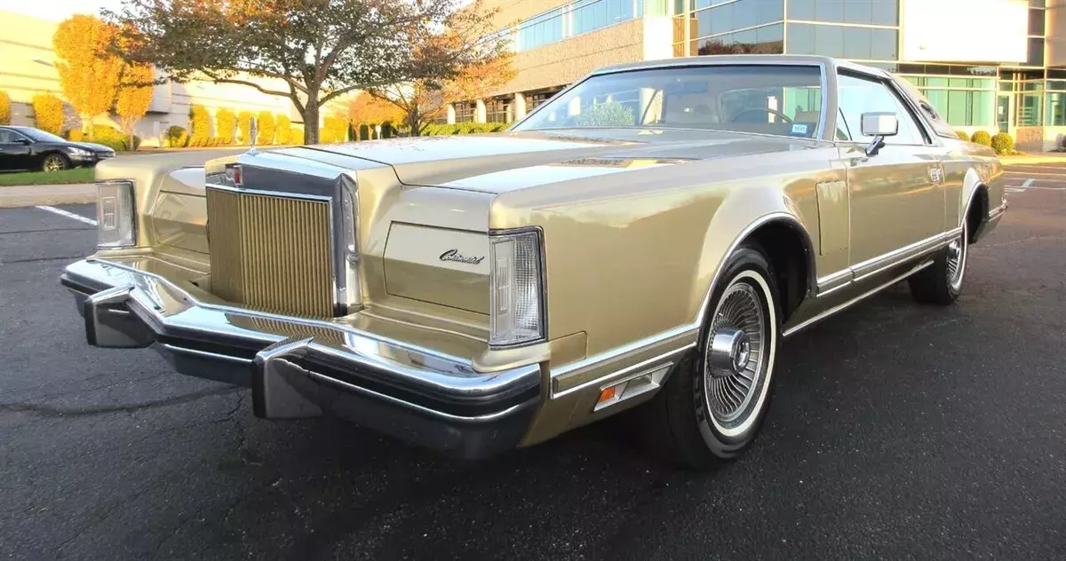 1979 Lincoln Continental Mark V Coupe Only 8K Miles Stunning Classic Must See 1979 Mark Series Mark V