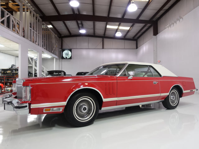 1979 Lincoln Continental Mark V Coupe | Rare special ordered color combo. 1979 Lincoln Continental Mark V Coupe