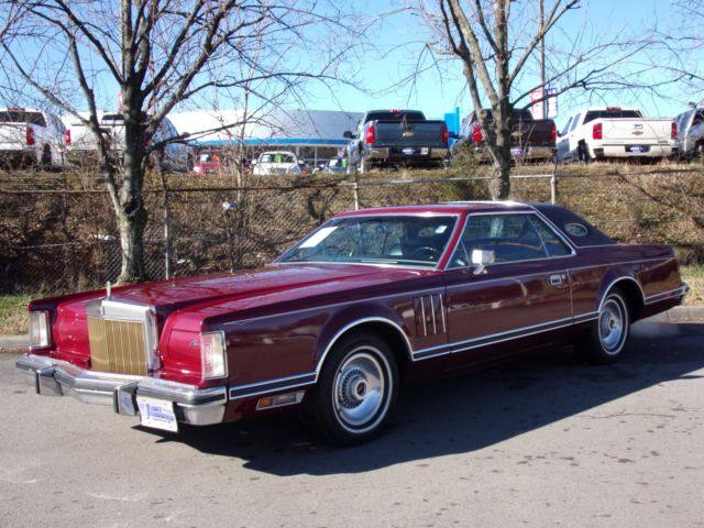 1979 Lincoln Continental MARK V - photo 2