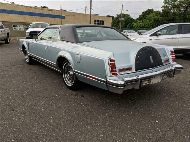 1979 Lincoln Continental Mark V - photo 3