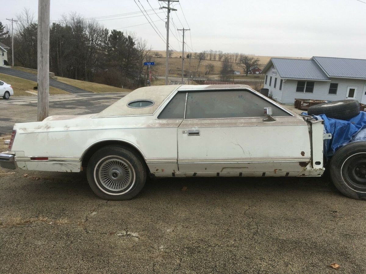 1979 Lincoln Continental Mark V
