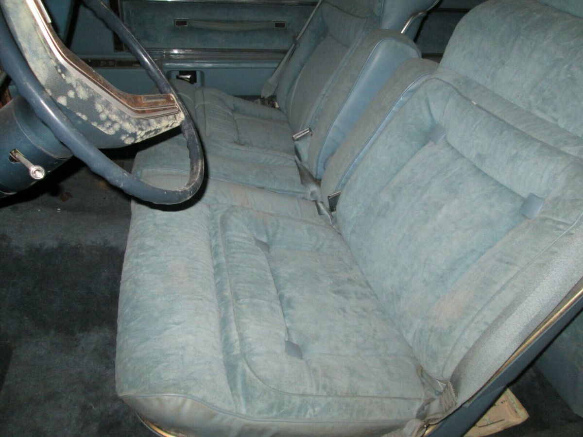 1979 Lincoln Continental Mark V - photo 9