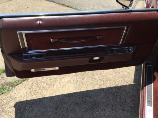 1979 Lincoln Mark V - photo 12
