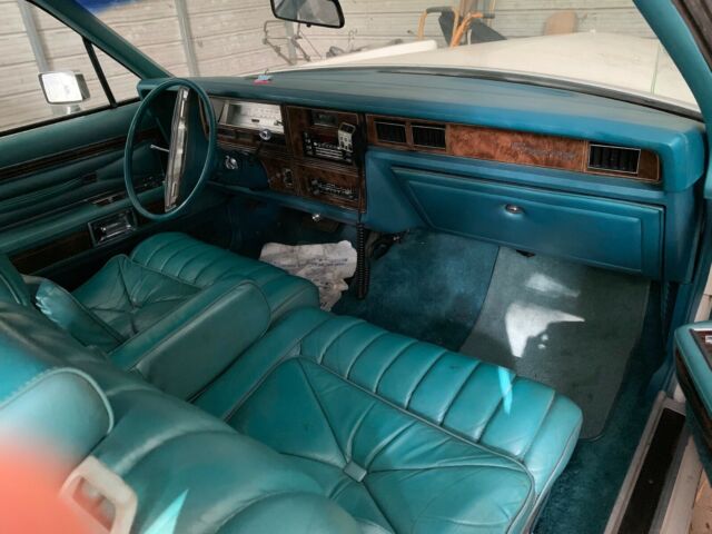 1979 Lincoln Continental - photo 3