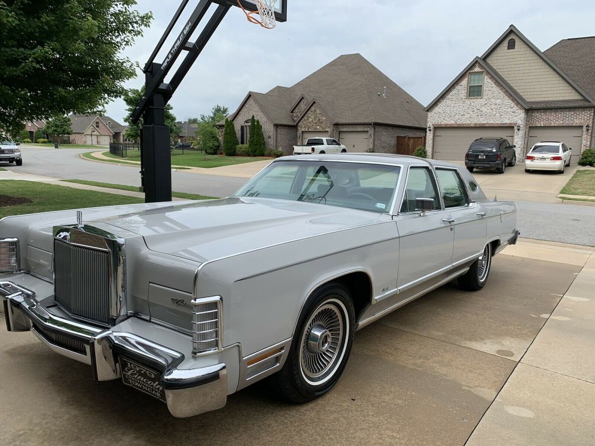 1979 Lincoln Continental Chrome trims - photo 10