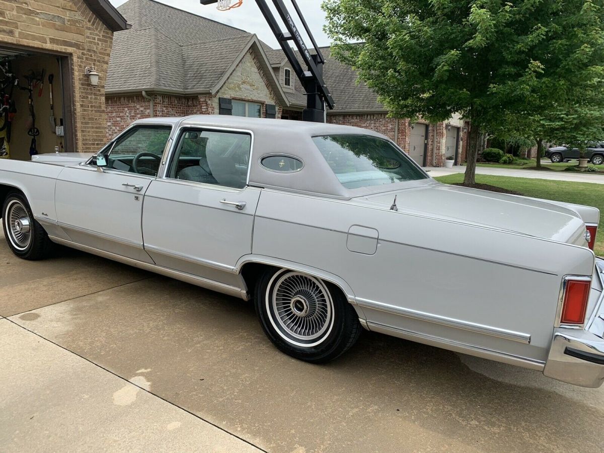 1979 Lincoln Continental Chrome trims - photo 12