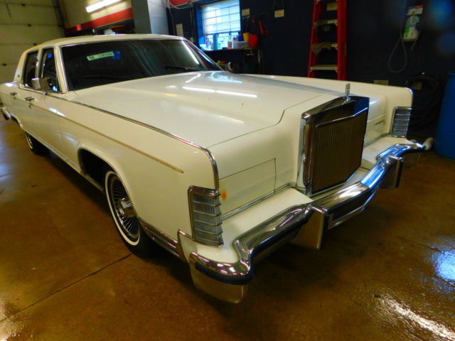 1979 Lincoln Continental - photo 2