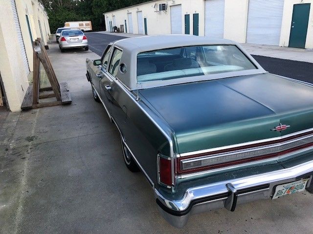 1979 Lincoln Continental town car - photo 5