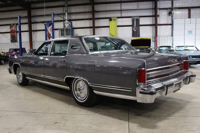 1979 Lincoln Continental Town Car - photo 4