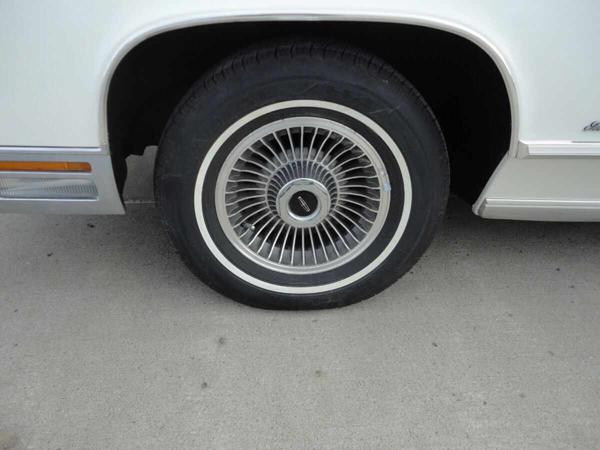 1979 Lincoln Continental - photo 2
